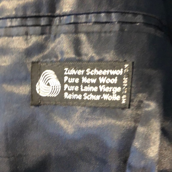 Navy blue blazer - Picture 2 of 2